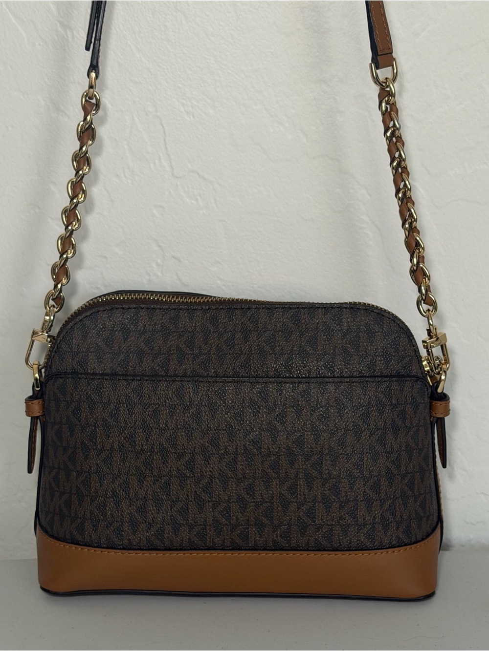 Michael Kors Logo Dome Crossbody - Picture 4 of 12